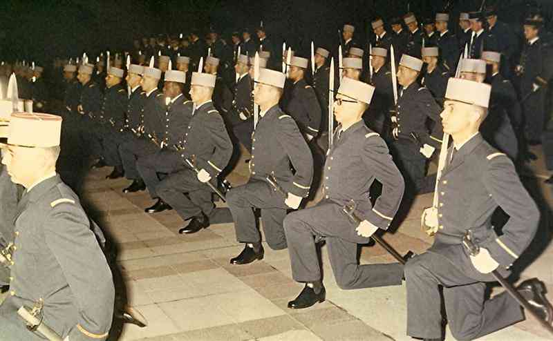 13_47599r (Medium).jpg